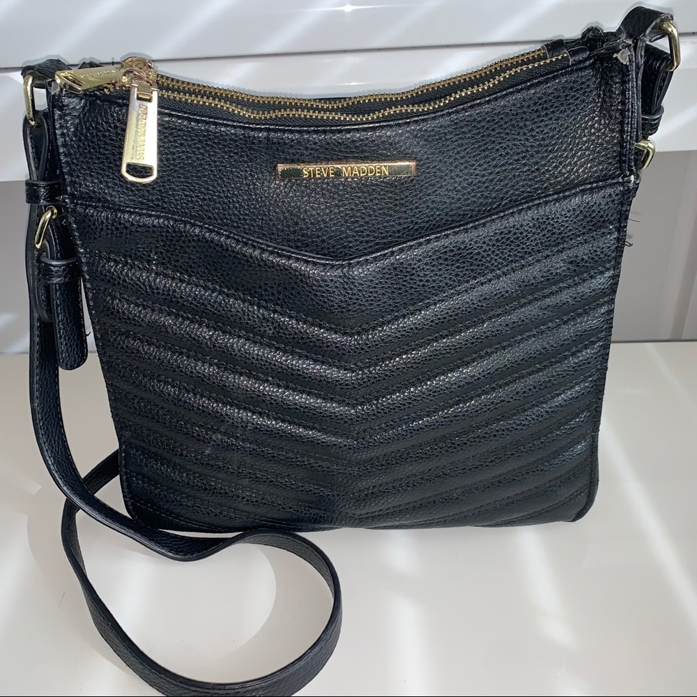 Steve Madden Black Crossbody